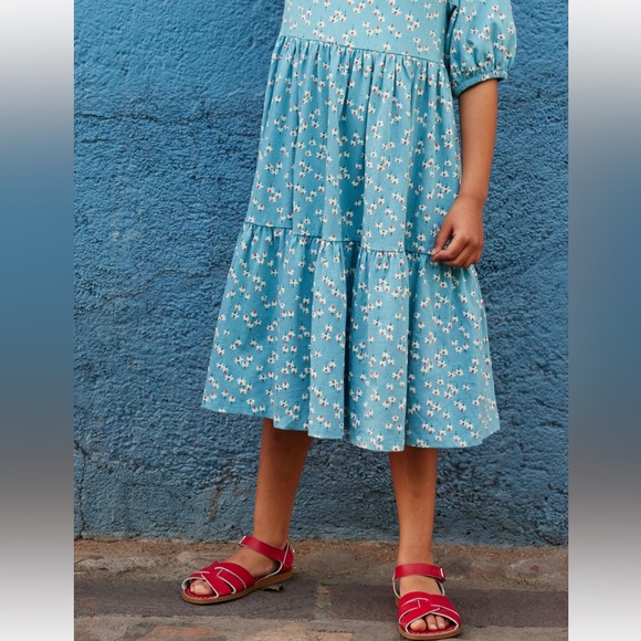Tea Collection - Flowy Tiered Midi Dress - Mexican Hat Floral in Blue - Picture 8 of 12
